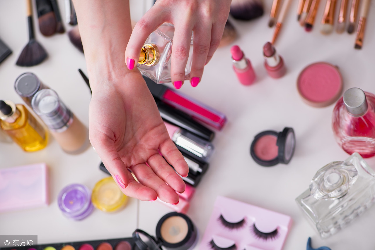 英语口语出国购物,出国旅游购物英语口语