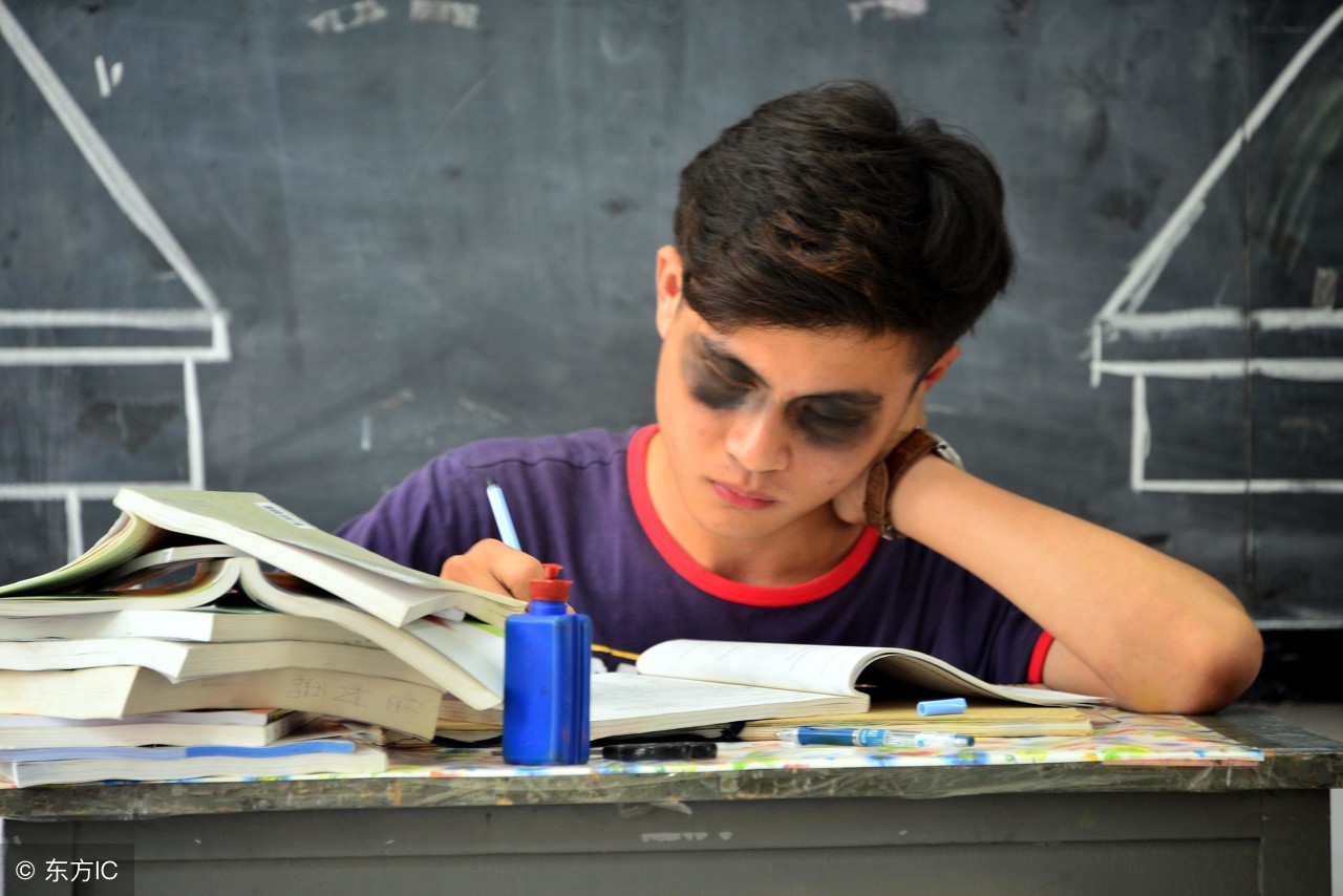 营养脑神经的dha,脑神经营养b12