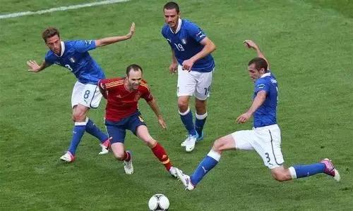 低调大师伊涅斯塔,欧洲杯决赛伊涅斯塔