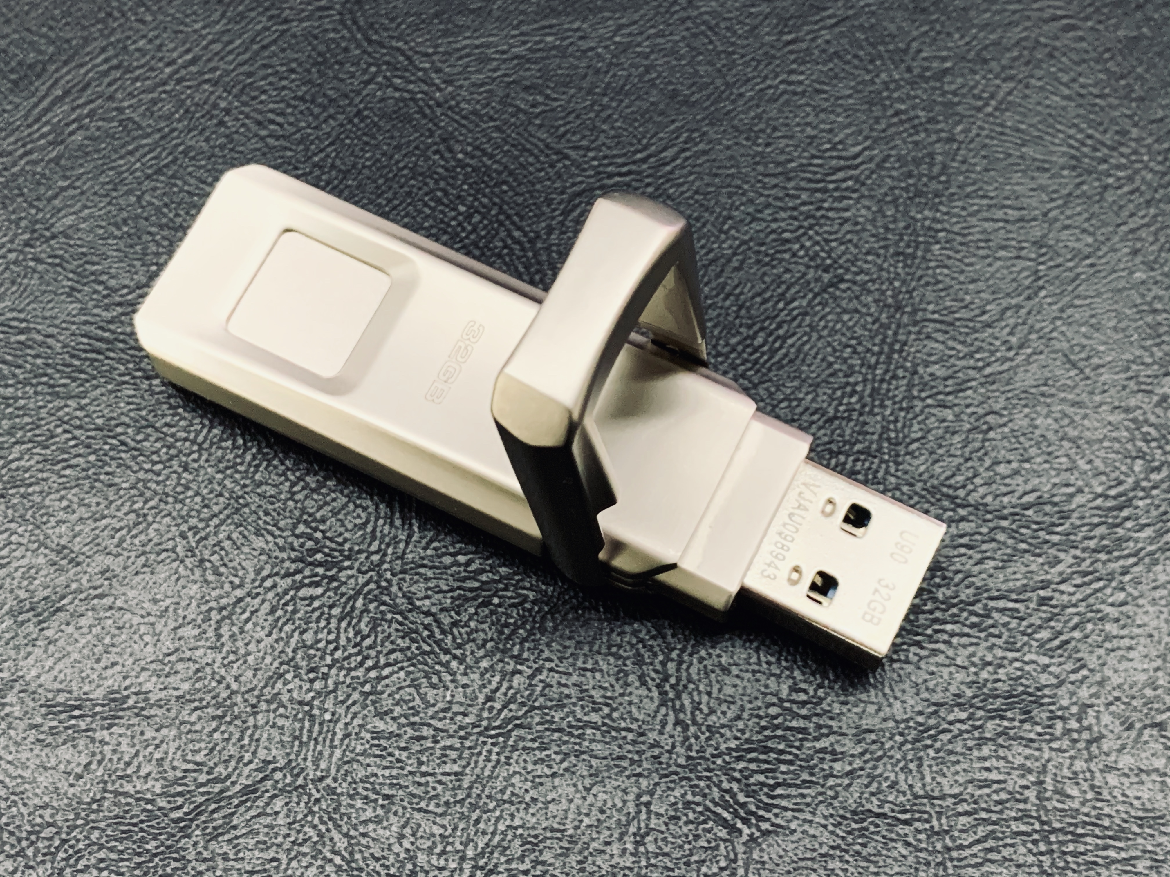 爱国者数字按键加密u盘,爱国者加密u盘评测