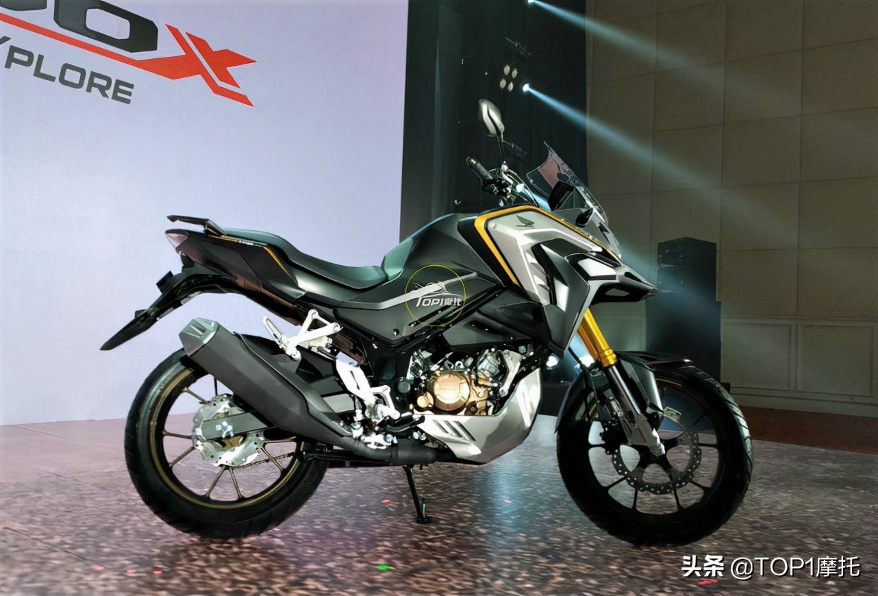 进口本田cbr150摩托车最新款,进口本田cb150r适合长途摩旅吗