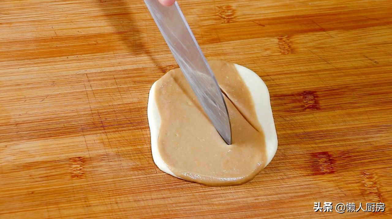 6两面粉多少克白糖和水,6两面粉用多少水