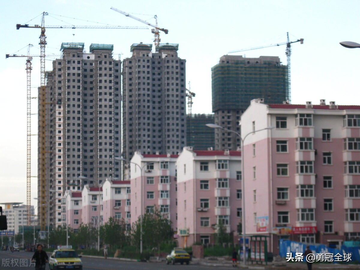 全集齐了！今年现役、退役军人、军属25项补助补贴奖励增发多少？