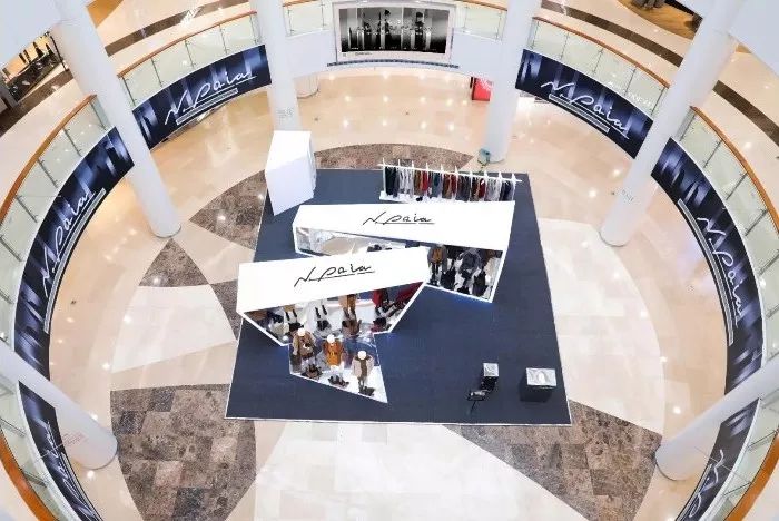 雅莹旗下四个品牌,与雅莹齐名的品牌