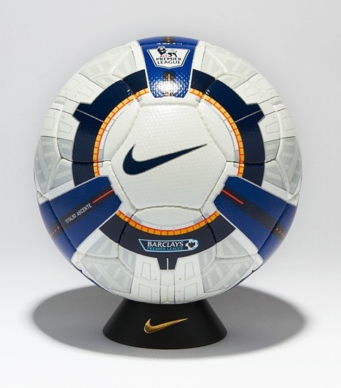 nike英超周年纪念足球,耐克2022-23英超联赛用球曝光