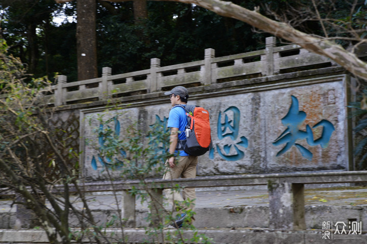 拓乐背包双肩包,拓乐户外背包