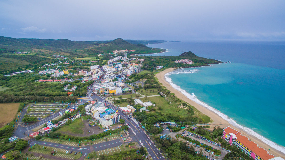 台湾岛为什么那么多机场,台湾面积有没有广东省大