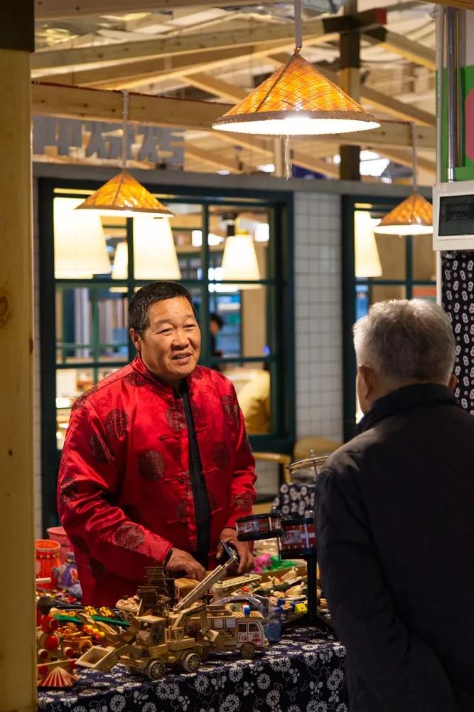 郑州超级鲜生春节不打烊，集“五福”领百万豪礼