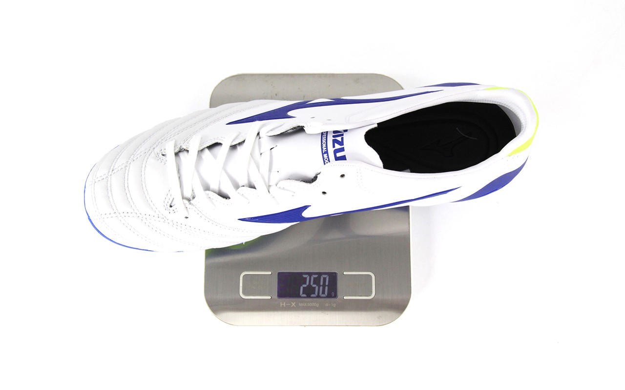 美津浓morelia2和3对比,靠的是口碑拼的是质量