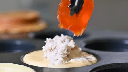 火了50年!台湾来の车轮饼,自带“拉丝”特效