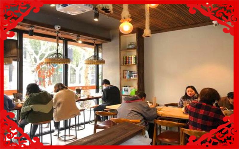 在外地小县城做什么小生意最赚钱,乡镇上做什么小生意一个月赚三千