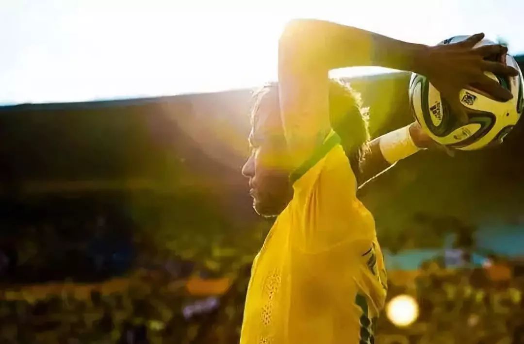 足球后卫实战技巧,足球实战过人技巧