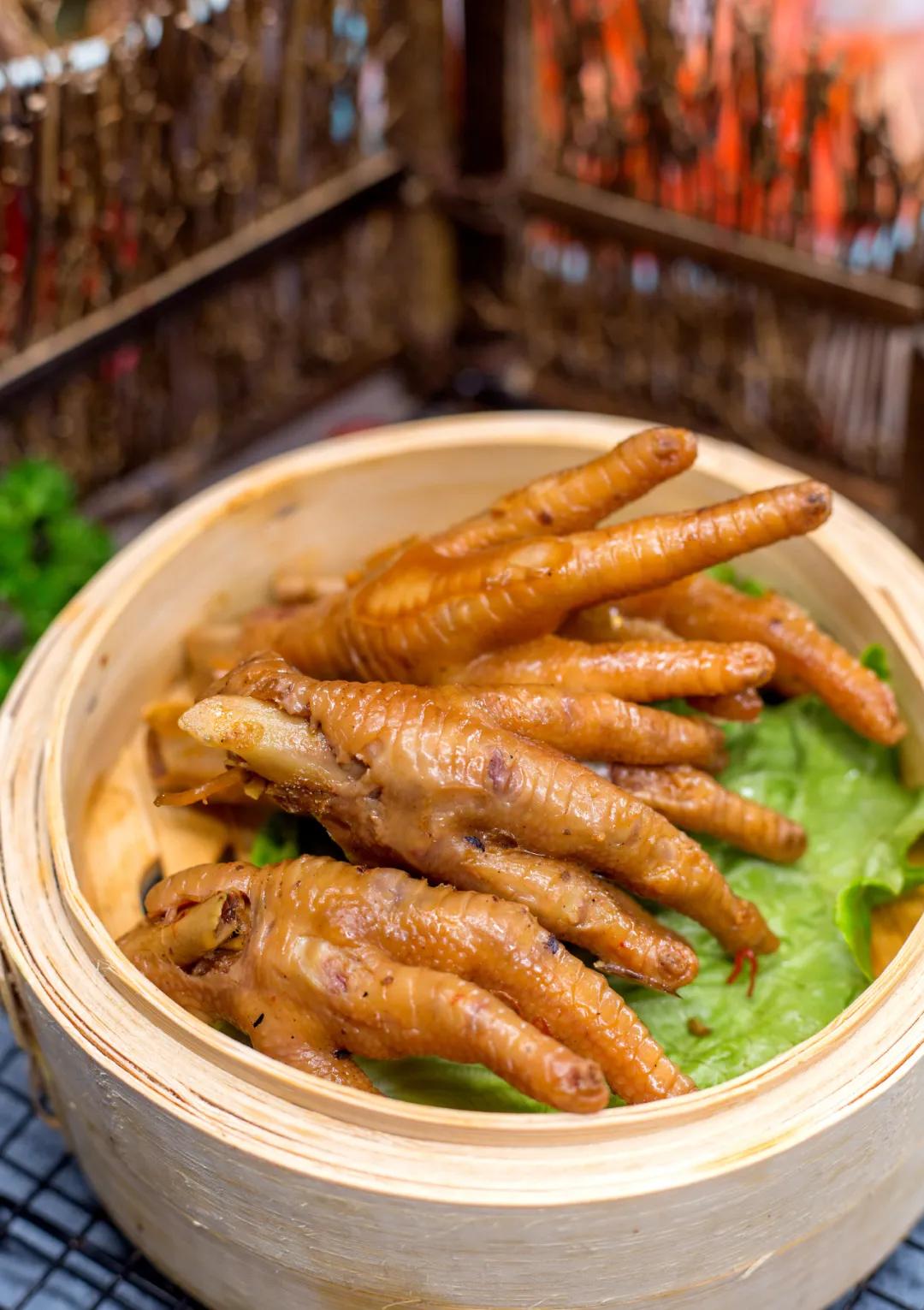 成都前十名好吃的牛排火锅,地道的牛排火锅吃起来贼过瘾