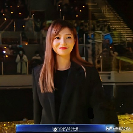 DYG重庆勇夺今年KPL冠军，美女紫薇和iQOO7低调展示