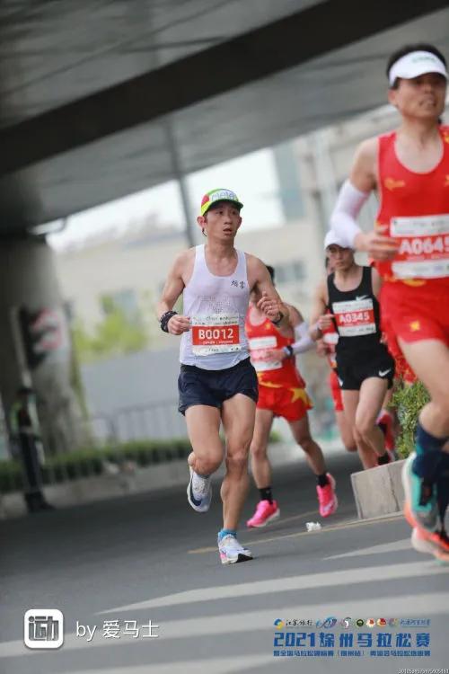 徐马2023年第一名成绩,徐马半马成绩