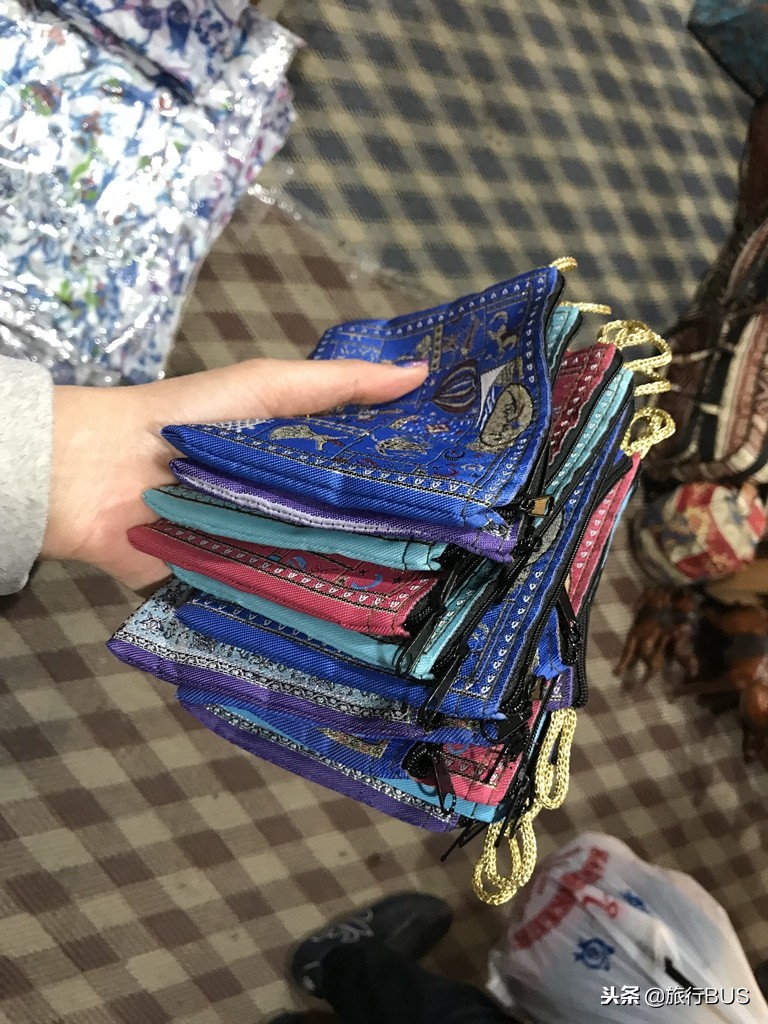 「土耳其」必买伴手礼（蓝眼睛、玫瑰精油、香料等……