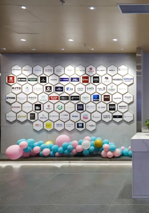 人民优装，人民的选择！赋能装企，共创财富