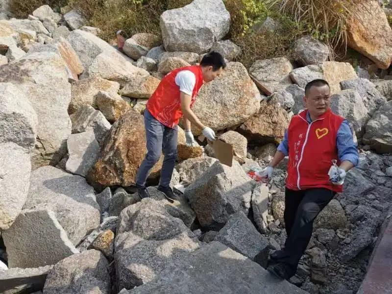 初心不改,使命不怠——记优秀*产党共**员李曦同志