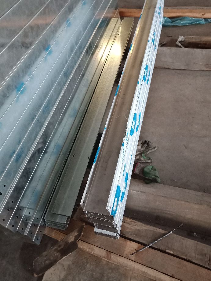 专业做桥架的工人,桥架厂普工是干啥子的