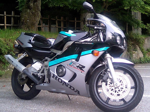 小丙讲电影,小丙谈摩托护杠