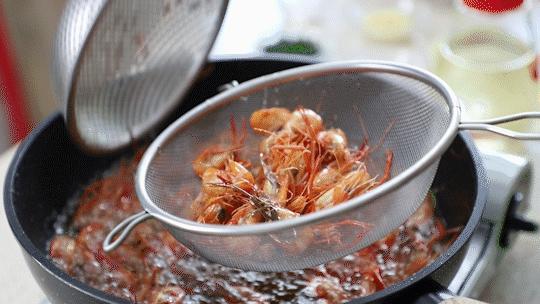 油爆虾的正确做法,油爆虾做法喜欢的朋友不要错过
