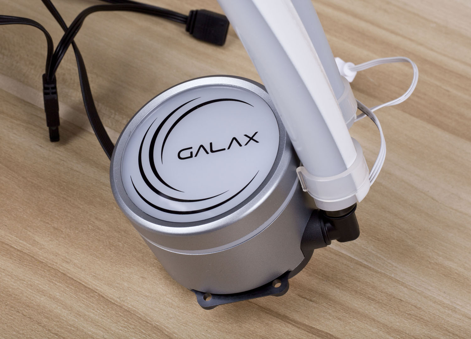 影驰魔影240一体水冷需要维护吗,影驰魔影240R神光同步水冷