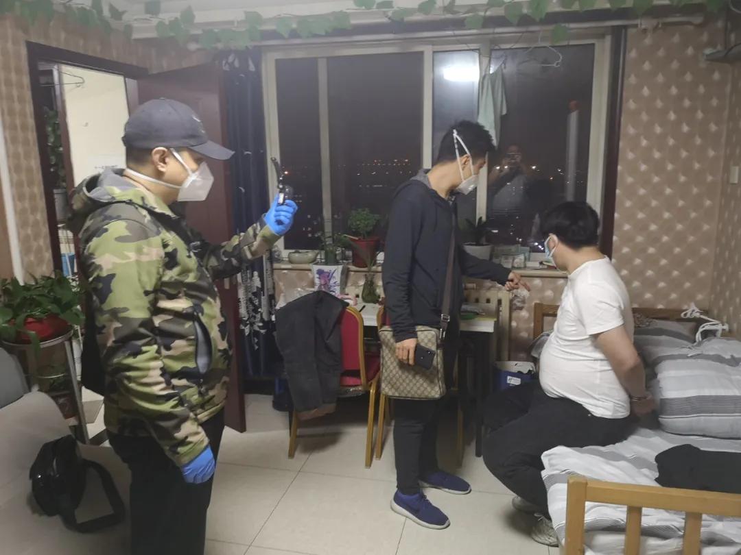 警方披露:*子骗**“用不完”的手机号码从何而来