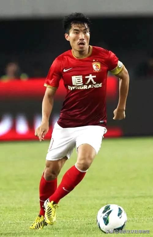 中国对阵日本武磊表现,西班牙足球赛武磊参赛直播