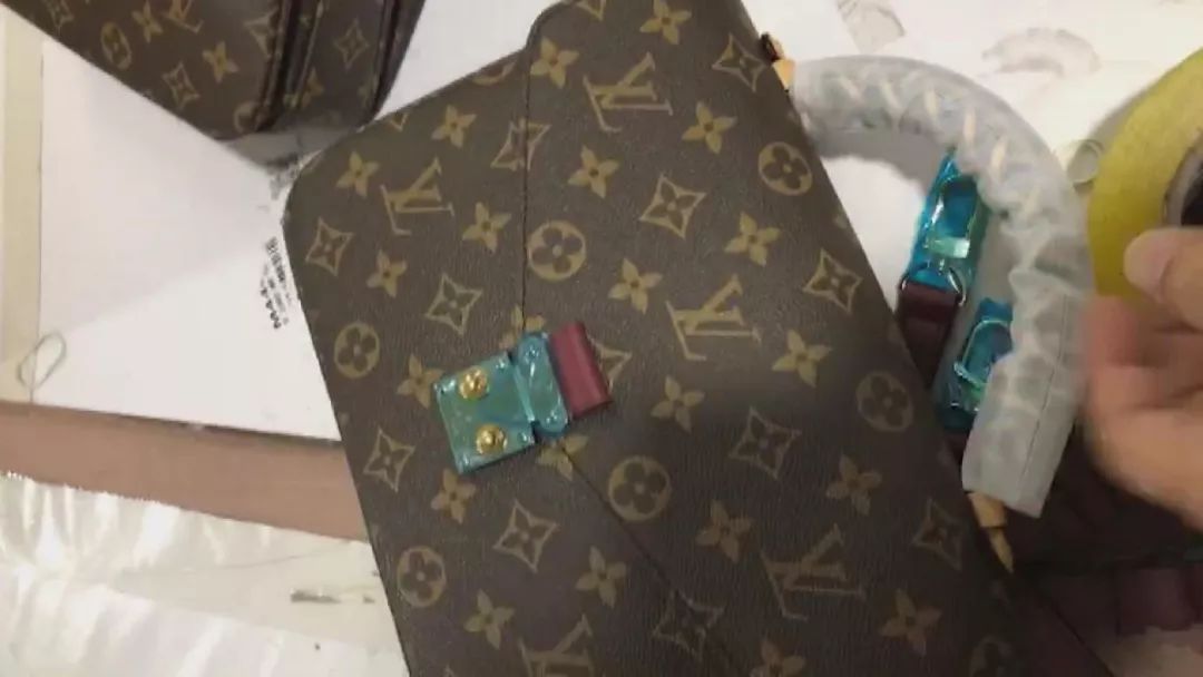 迪拜包真假,迪拜奢侈品假包