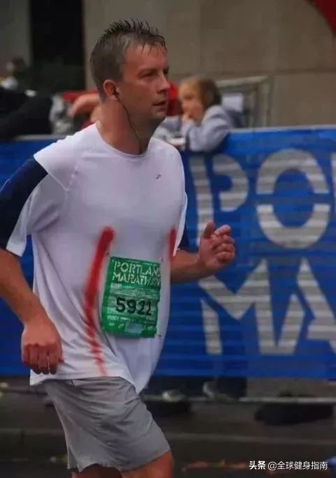 马拉松跑步为什么要贴乳贴,男士马拉松乳贴哪个类型好