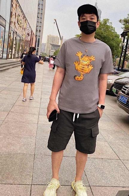 网红雪梨评价王思聪,雪梨王思聪照片