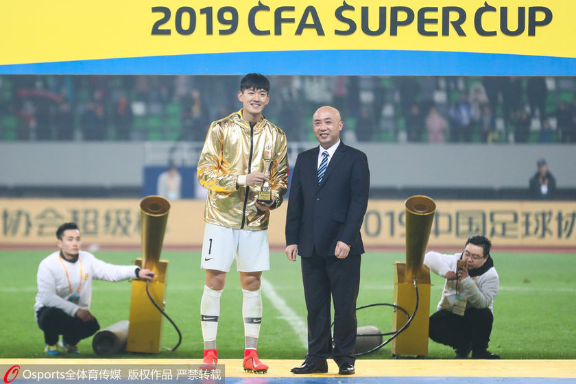 郭全博颜骏凌比赛视频,颜骏凌会不会成为12强最忙的门将