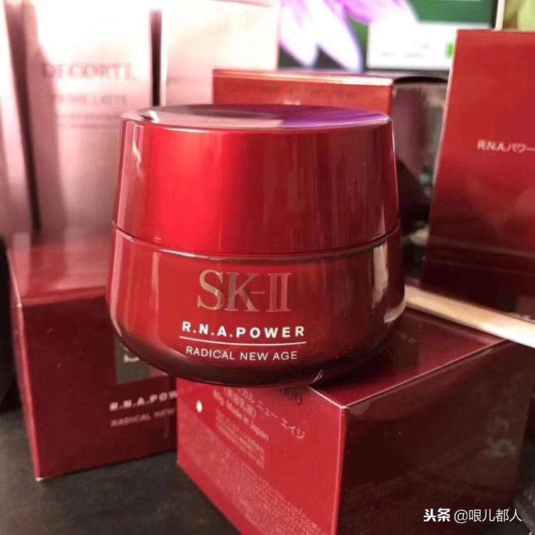 干燥起皮皮肤保湿用什么,干燥起皮怎么急救油皮