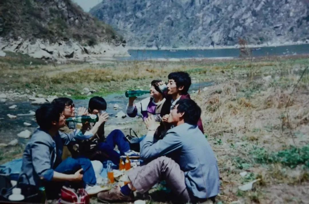 一年卖60亿罐的饮料,一年卖出3亿杯子