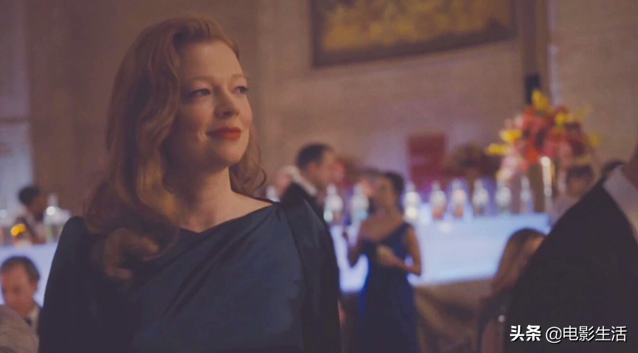 纸牌屋每一季的评分,纸牌屋第一季评分