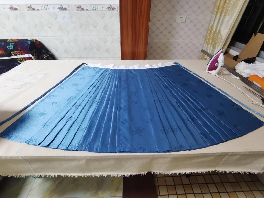 汉服产业的“隐秘角落”:盗版暴利,赚钱不易?