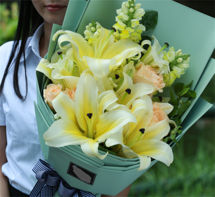 向女朋友道歉送什么花合适,给女友道歉送什么花合适呢