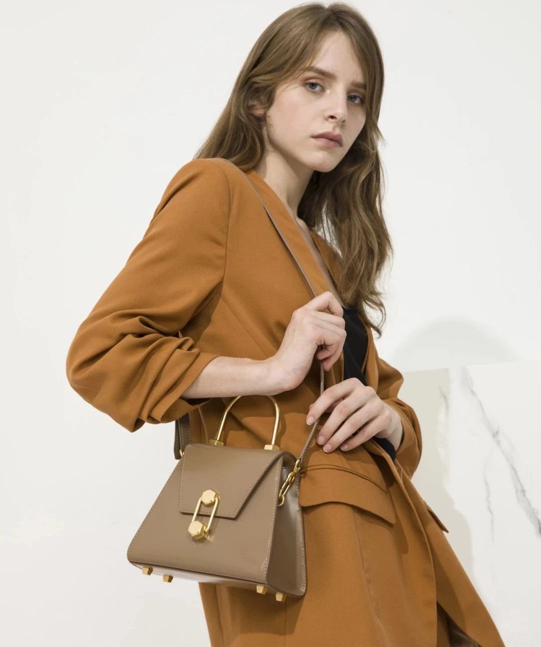 包包推荐小众高级感适合过年背的,新年换新包最值得入手的小众包包