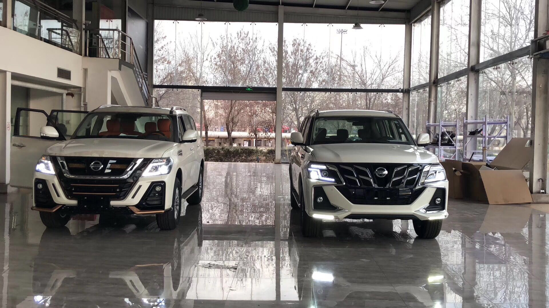 途乐y624.0长途极限穿越,尼桑途乐4.0中东版途乐y62