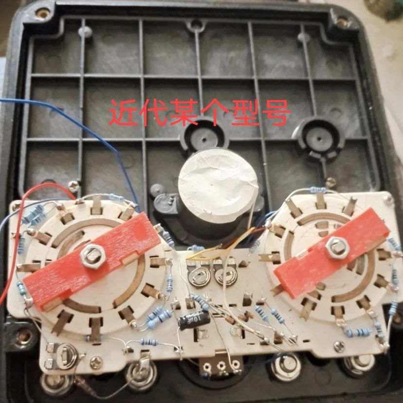 无线电爱好者的第一块表！曾经的一代王者500万用表的前世今生