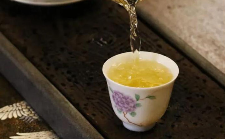 用一句话描述各山头普洱茶的特点,普洱茶六大名山头茶的特点介绍