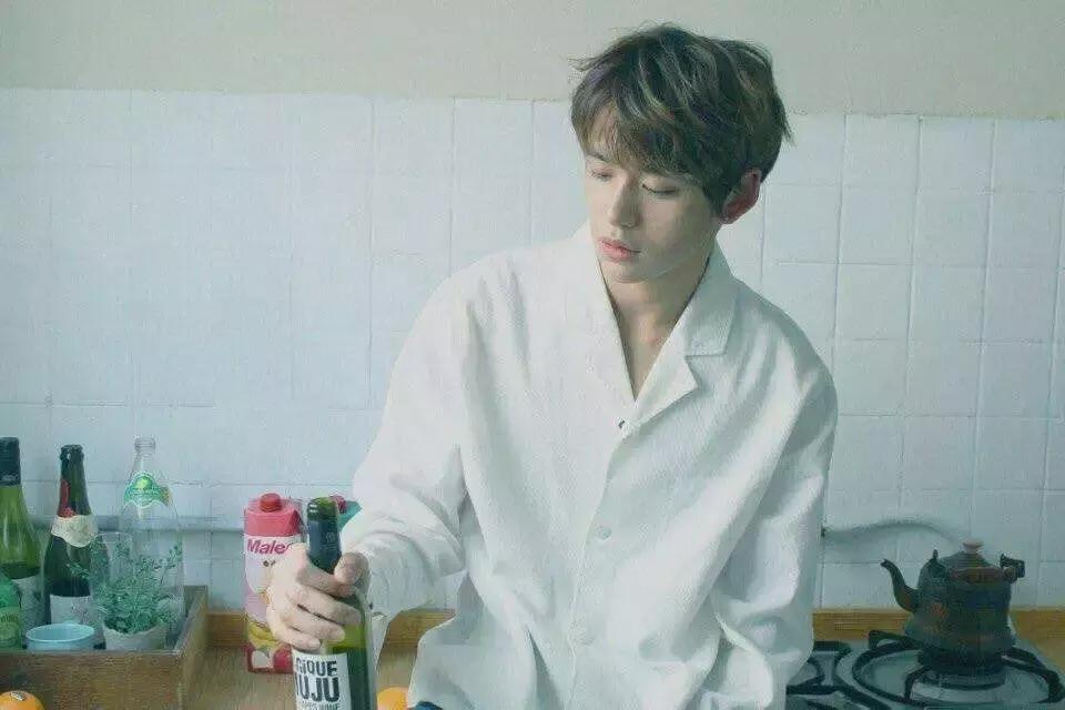 鹿晗参加跑男时退出exo了吗,黄旭熙鹿晗综艺节目