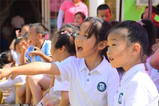 沃德兰·东大幼儿园易城园“沃沃足球赛”圆满落幕小球员诠释“体育精神”