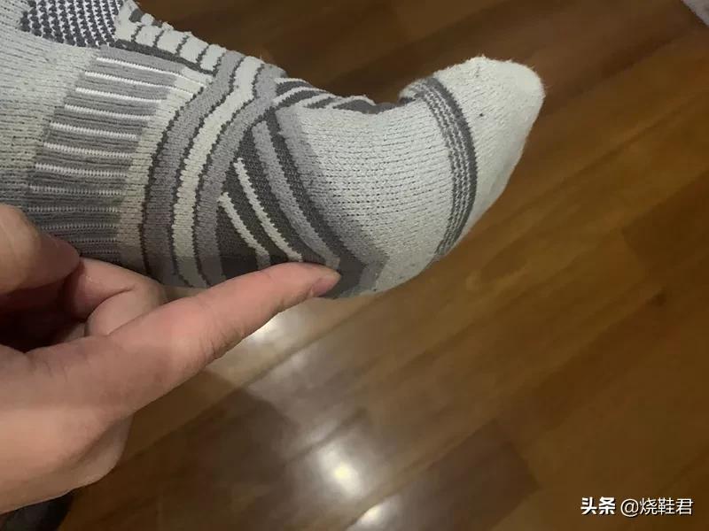 耐克airzoomcrossover篮球鞋测评,网球鞋nikezoom3