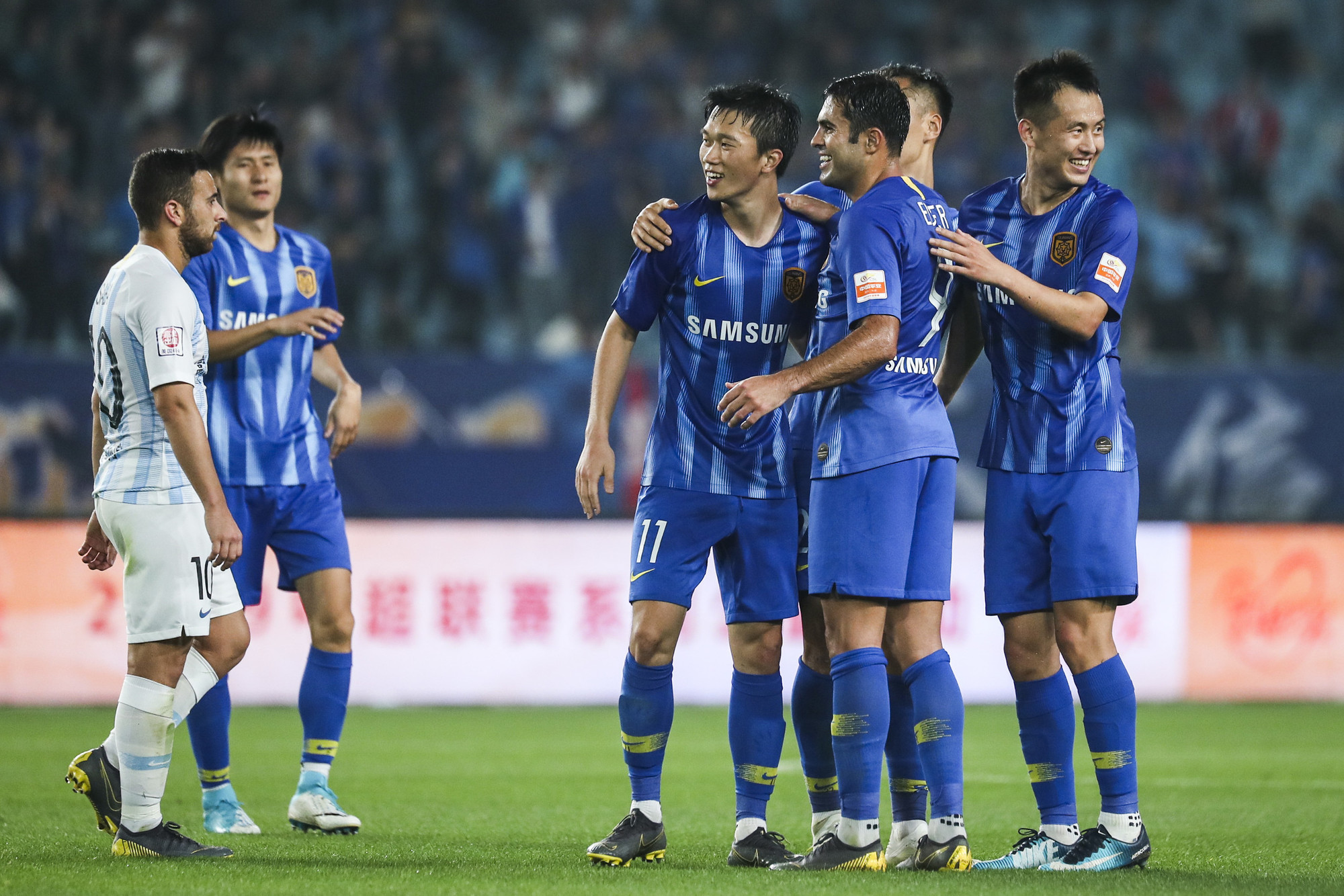 中超前6轮积分榜,中超前3强