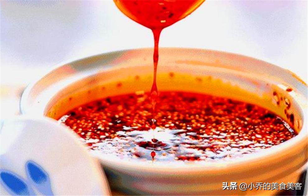 四川辣椒红油正宗做法,正宗四川辣椒红油的做法视频教程