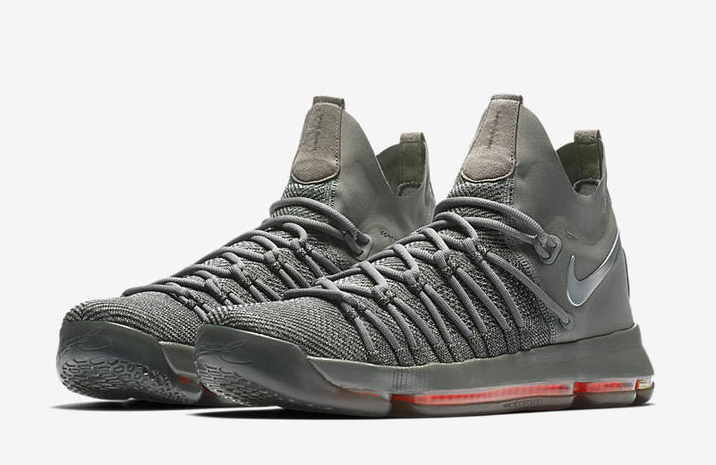 kd杜兰特战靴简版5代,kd球鞋最新