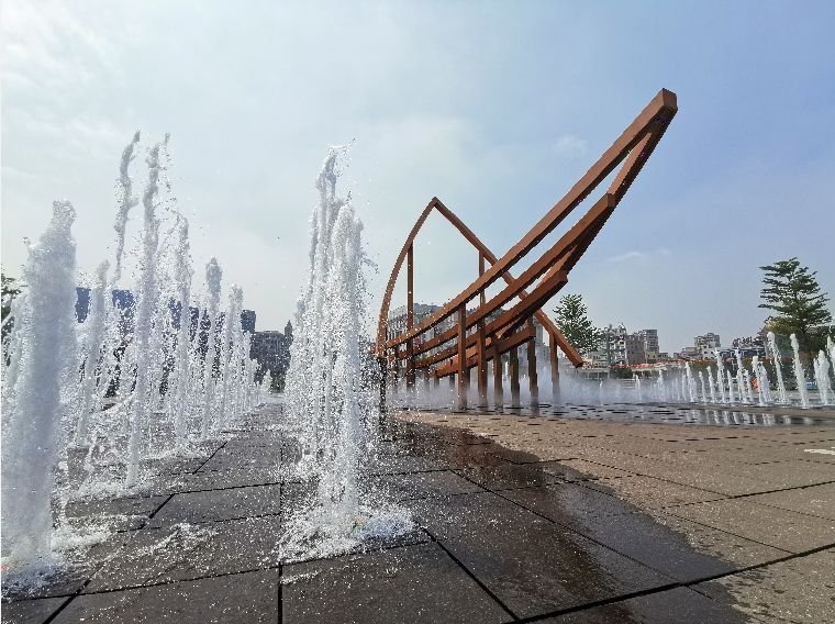 深圳市宝安区网红基地,宝安新桥街道万丰海岸城臻园