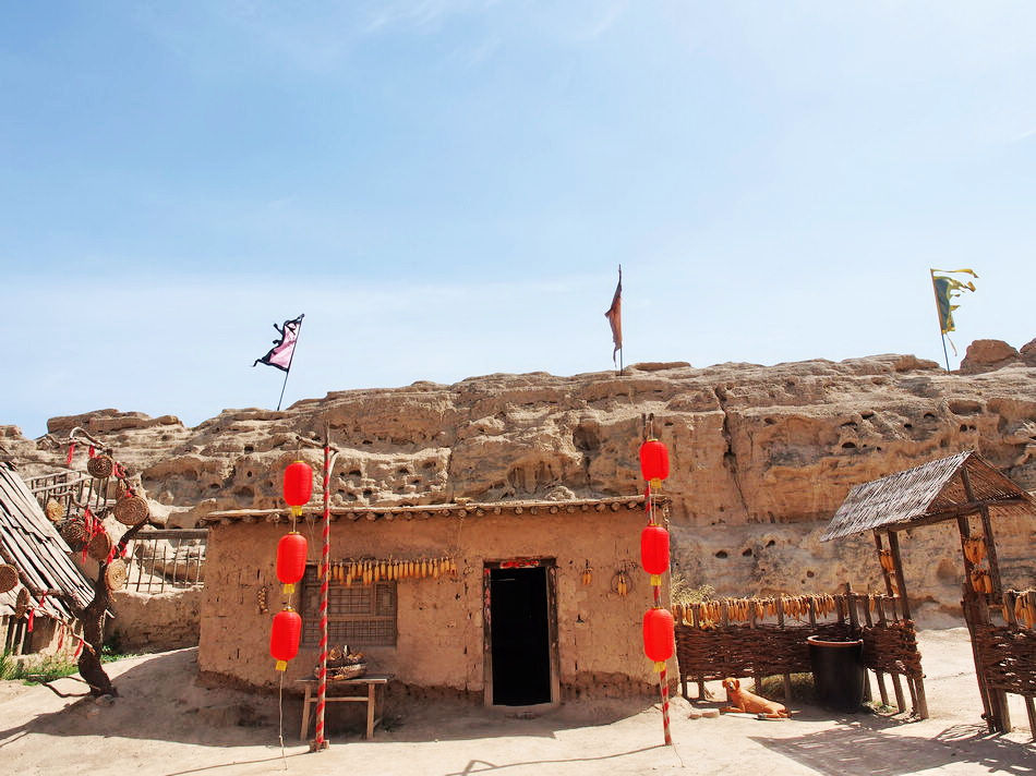 跟着星爷和老谋子的电影,去逛这座大名鼎鼎的西北影视城堡