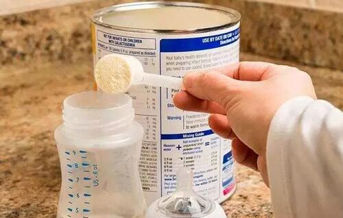 假品牌羊奶粉,央视曝光8大品牌假洋奶粉